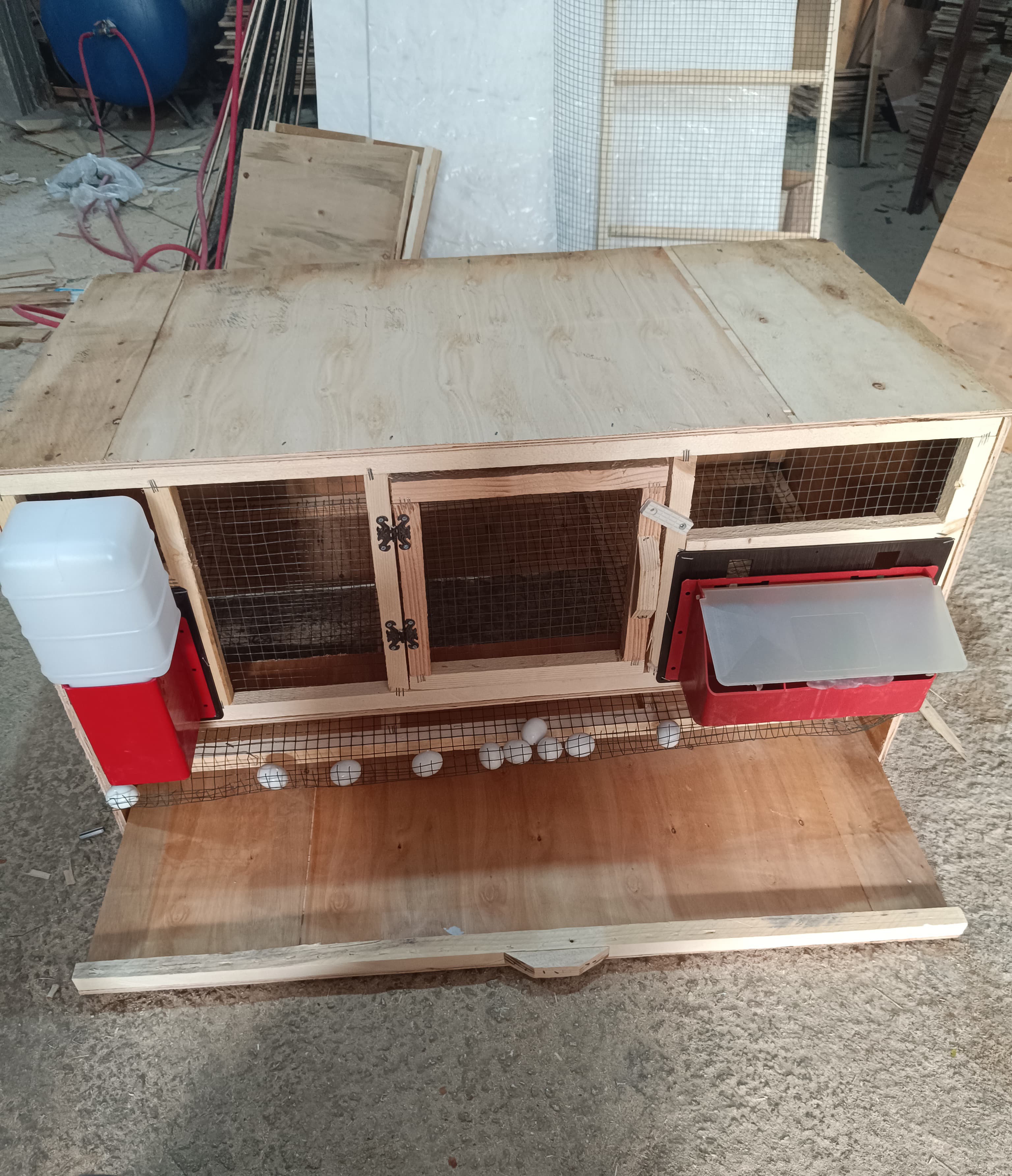 Özel yapım yumurta eğimli bıldırcın kafesi küçük görsel